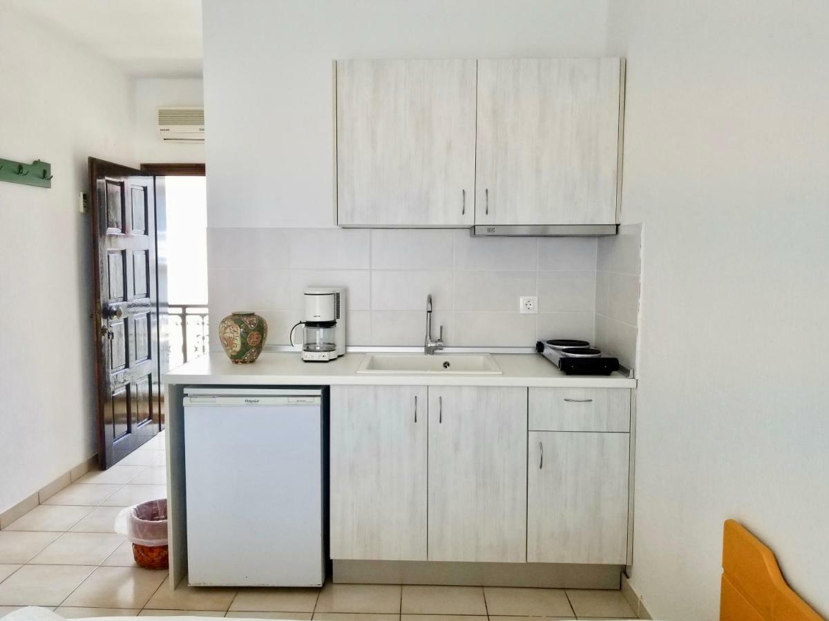 Villa Virozi Sarti Dış mekan fotoğraf